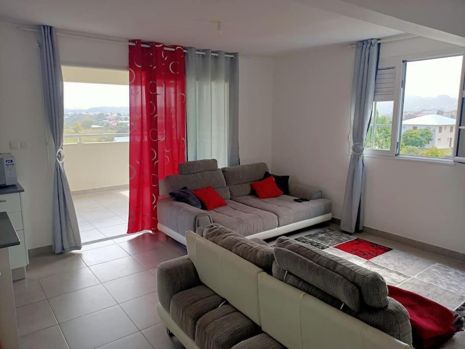 A 10Min De La Plage, Agreable Appartement Lumineux Le Robert Luaran gambar
